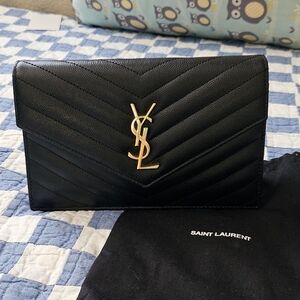 Ysl wallet on chain